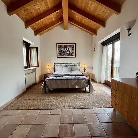 Cascina Bricco Feriehus Olmo Gentile